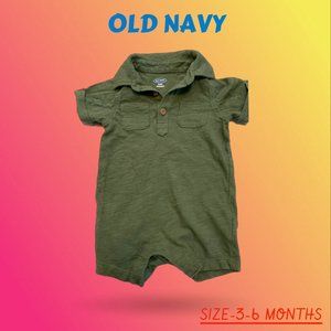 OLD NAVY GREEN OLIVE COLOURED BABY TSHIRT SIZE 3-6 MONTHS